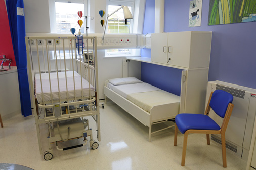 Alder Hey children's Hospital - 'Wiskaway'® 7500H Wallbeds on the paediatric oncology ward