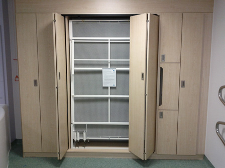 4ft. 'Wiskaway'®  Neat-A-Ward 190 on the new birthing unit at the North Manchester General Hospital - bed up